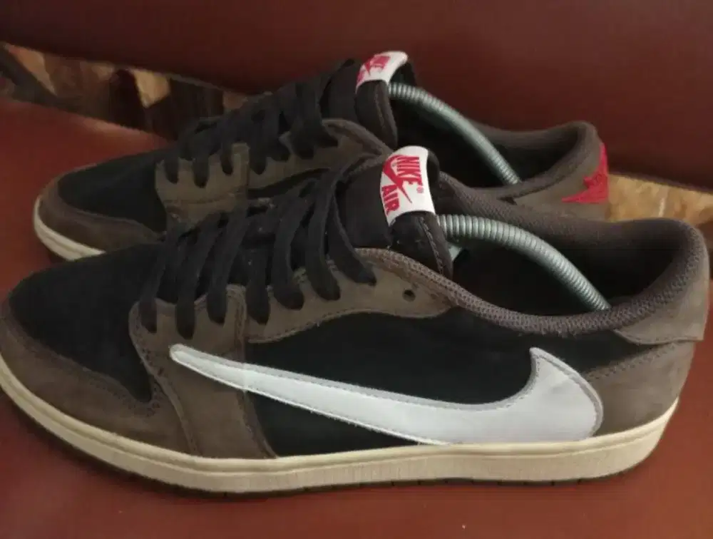 Nike Air Jordan 1 Low Travis scott