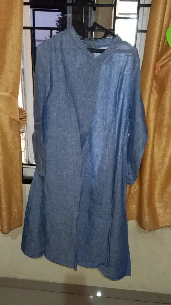 Blouse panjang wanita