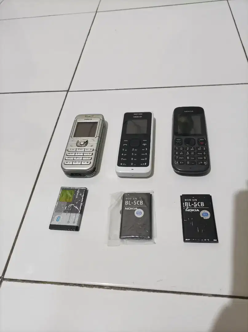 Handphone Nokia jadul