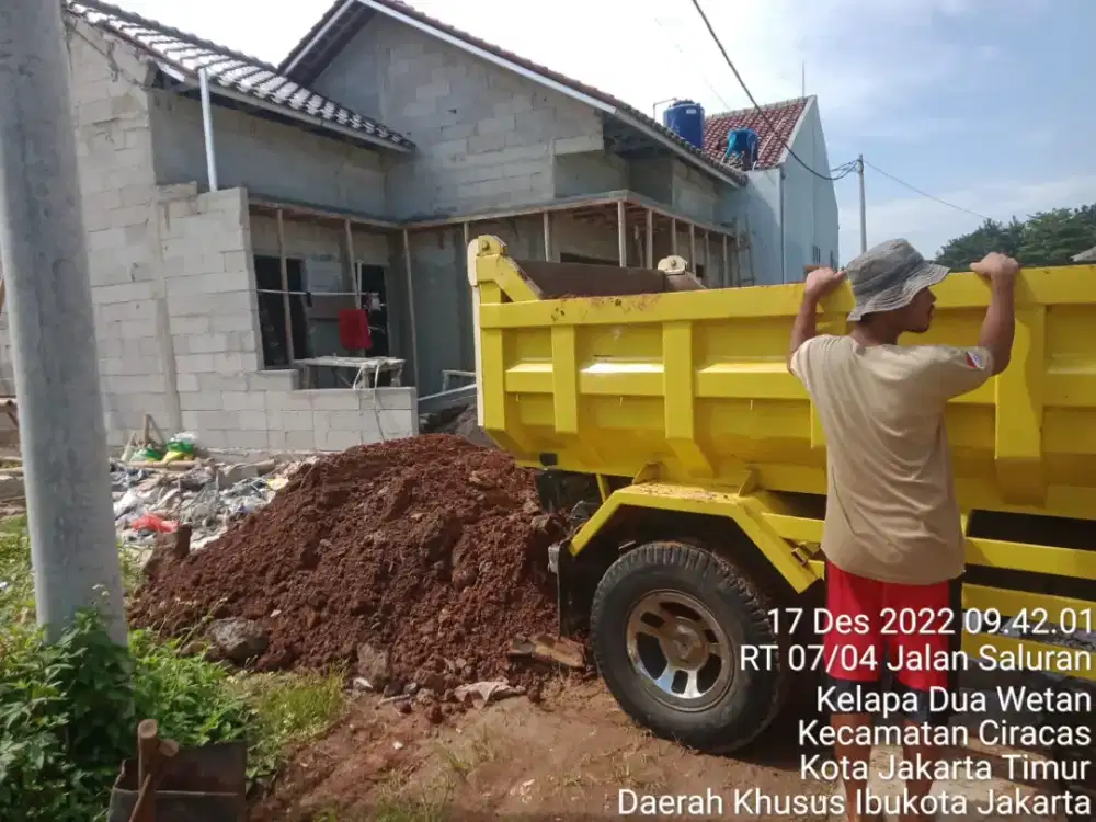 Puing tanah merah campur Pengurugan urug buang puing sampah urugan