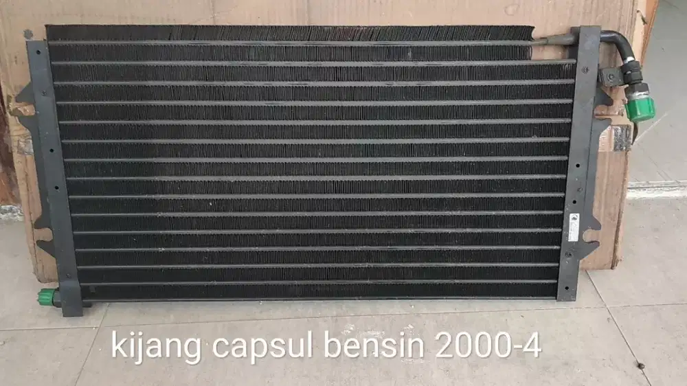 kondensor ac mobil