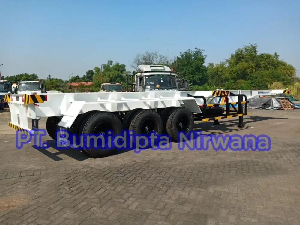 Ekor trailer 40 feet rangka