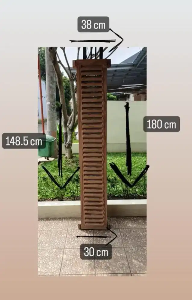 Kusen jendela jalusi