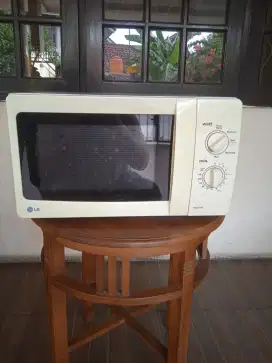 Microwave LG OVen Listrik