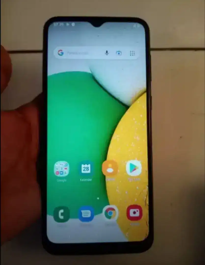 Samsung A03 core Ram 2/32 HP aja minus retak tp aman ga ngaruh