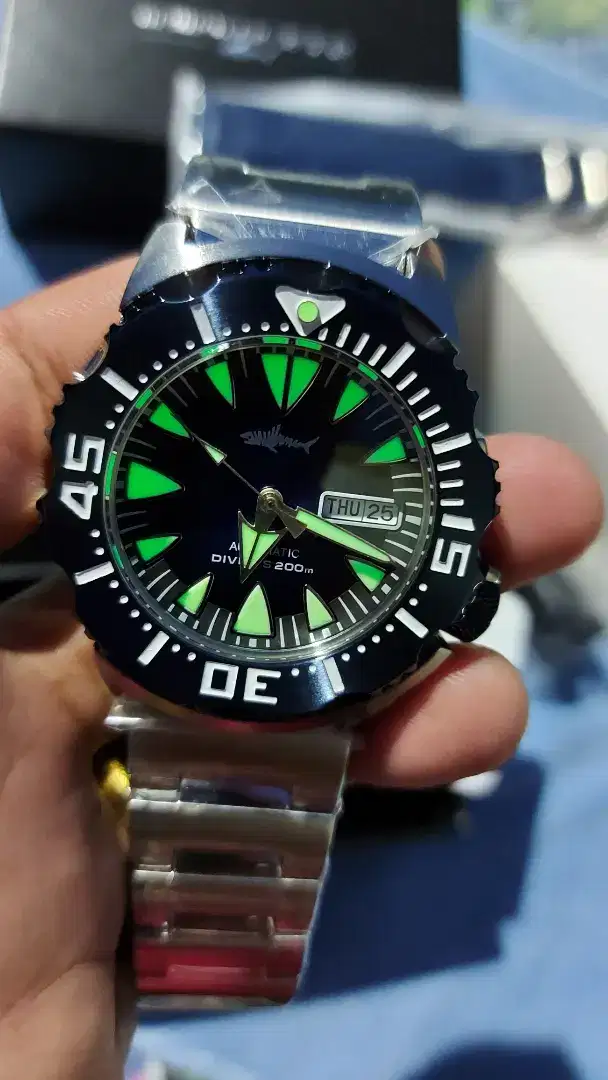 Jam Heimdallr homage Seiko Monster blue dial