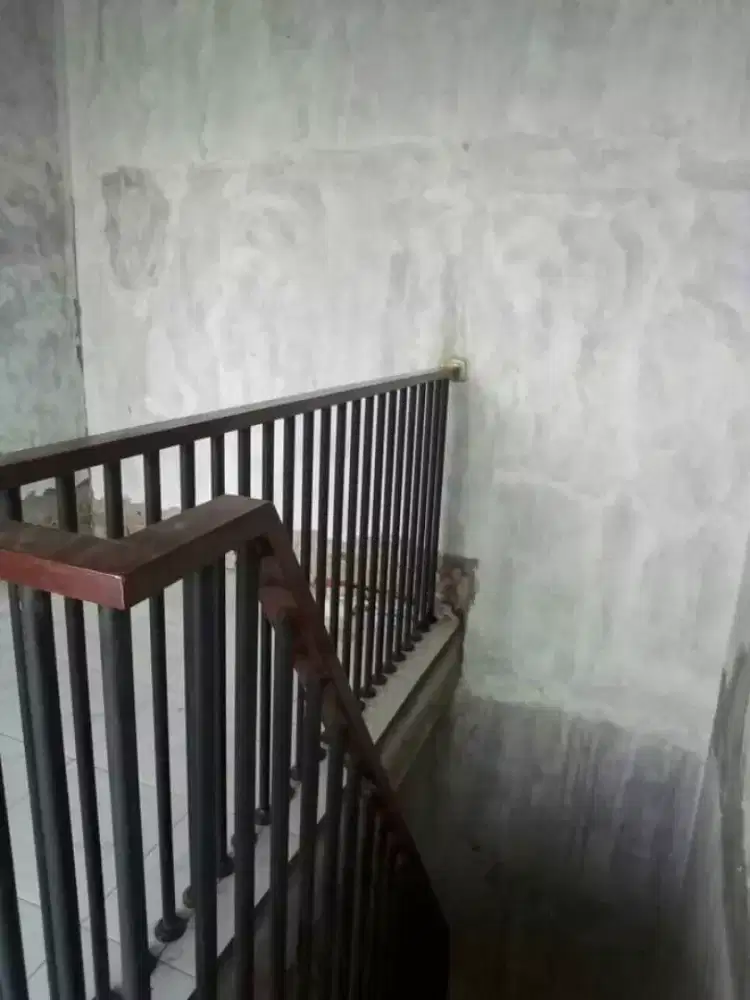 Railing tangga dan balkon minimalis modern