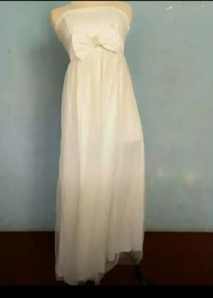 Gaun pesta white all size