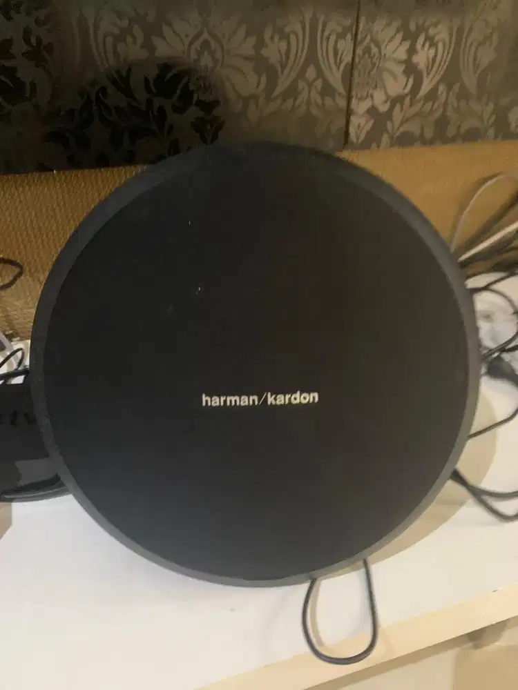 Dijual speaker bluetooth Harman Kardon TV & Audio, Video 914059399