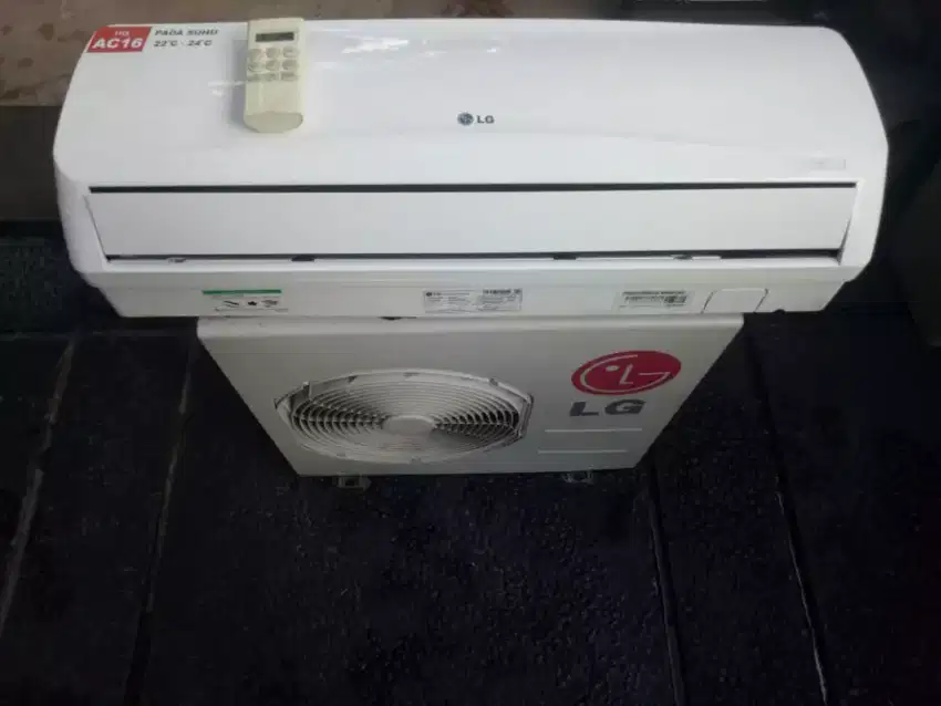 AC 1/2pk - 1pk tersedia berbagai merk cocok buat kamar/kosan