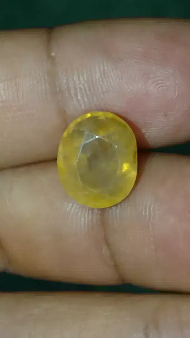 Yellow sapphire ceylon 8 crt safir cempaka luster menyala harga pas