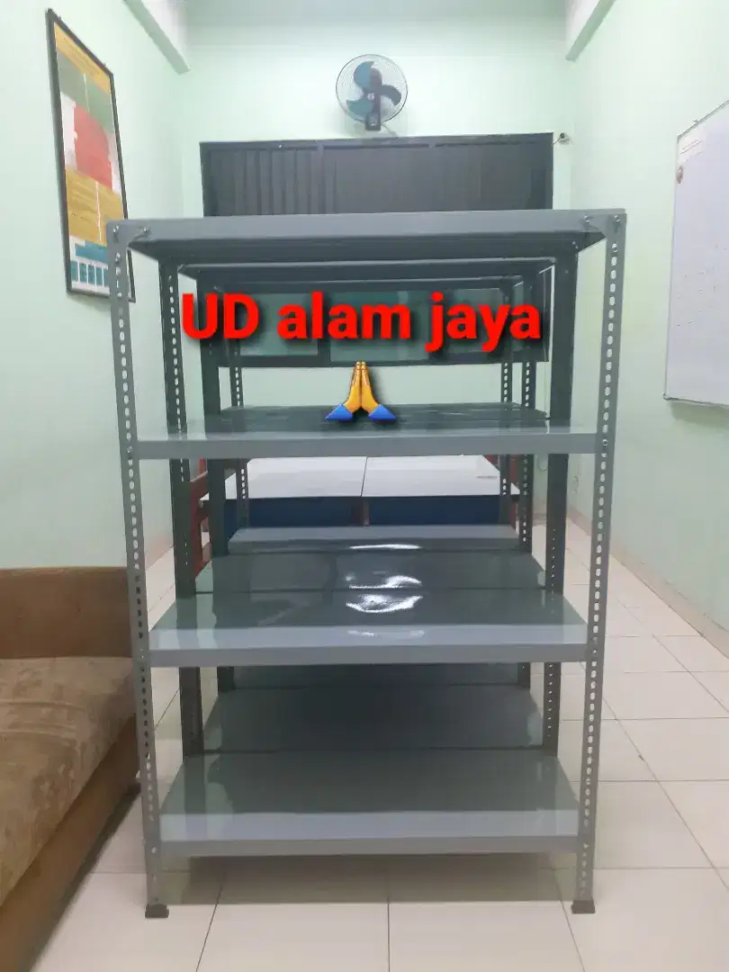 Rak besi serba guna