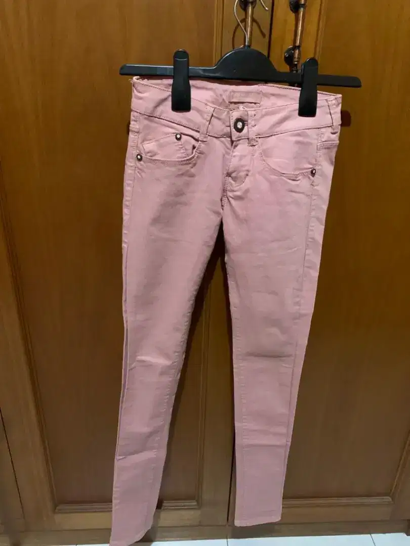 Celana Panjang Jeans Branded