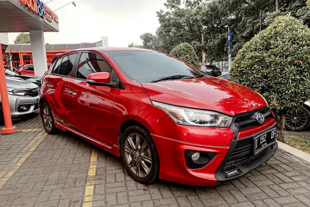 Toyota Yaris S TRD 2014 Matic Mobil Bekas 913149621