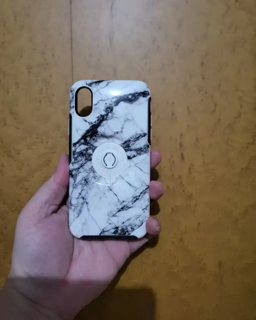 Otterbox iPhone X or Xs Case Popsockets White Marble