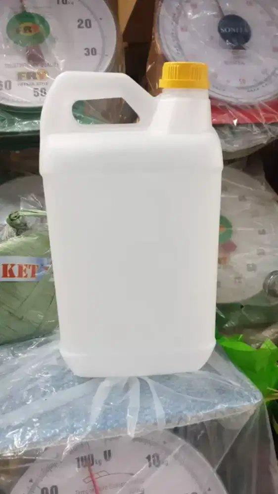 JERIGEN PUTIH BENING KAPASITAS 5 LITER BERSEGEL