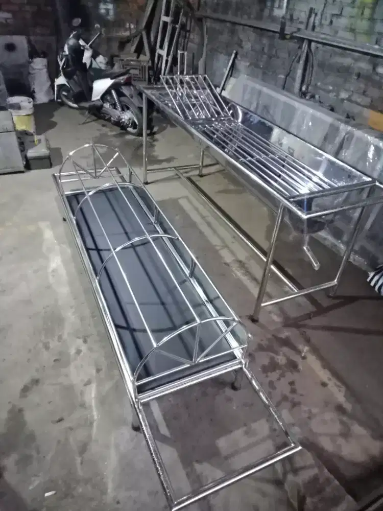 Keranda pasaran kurung batang pemandian