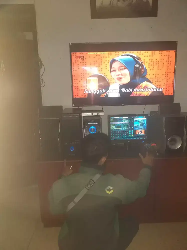Komputer karaoke / karoke murah meriah