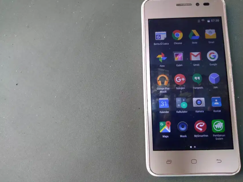 HP android indomax Smartfren sudah 4 G hidup