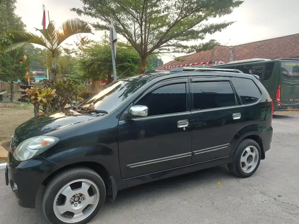 kaca film mobil tolak panas maksimal