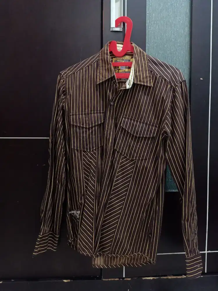 Kemeja laki laki merk Posboy