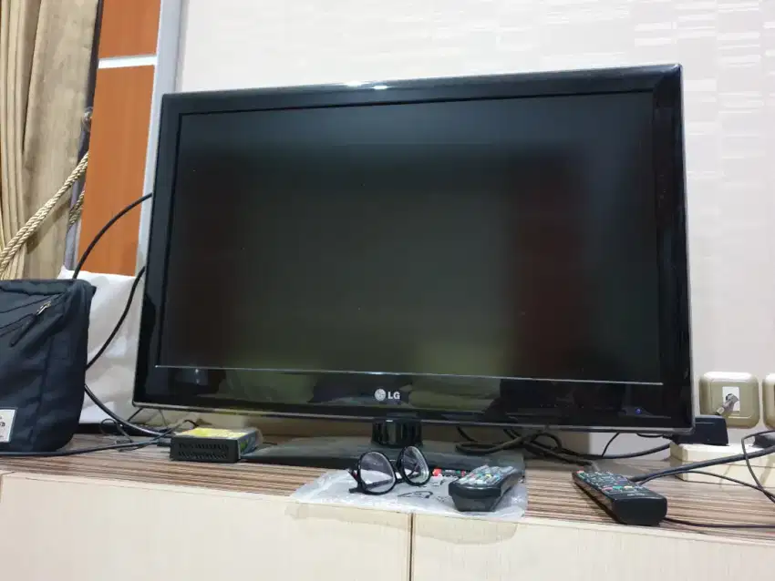 TV LG 32inch Second (BISA NEGO)