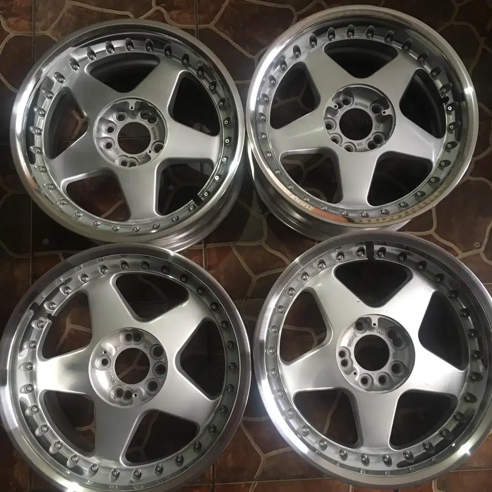 Linea Sport 3pcs Ring 17 8+9 Japan 4/5 x 114.3