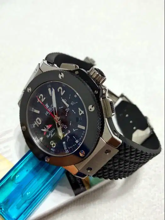 Jual jam tangan hublot original outlet second