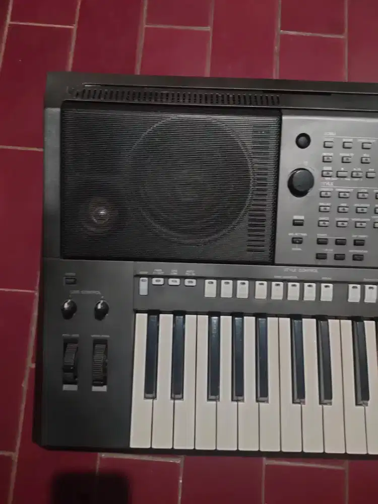 Di jual keyboard PSR S-770