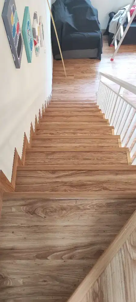 Vinyl Lantai Dinding