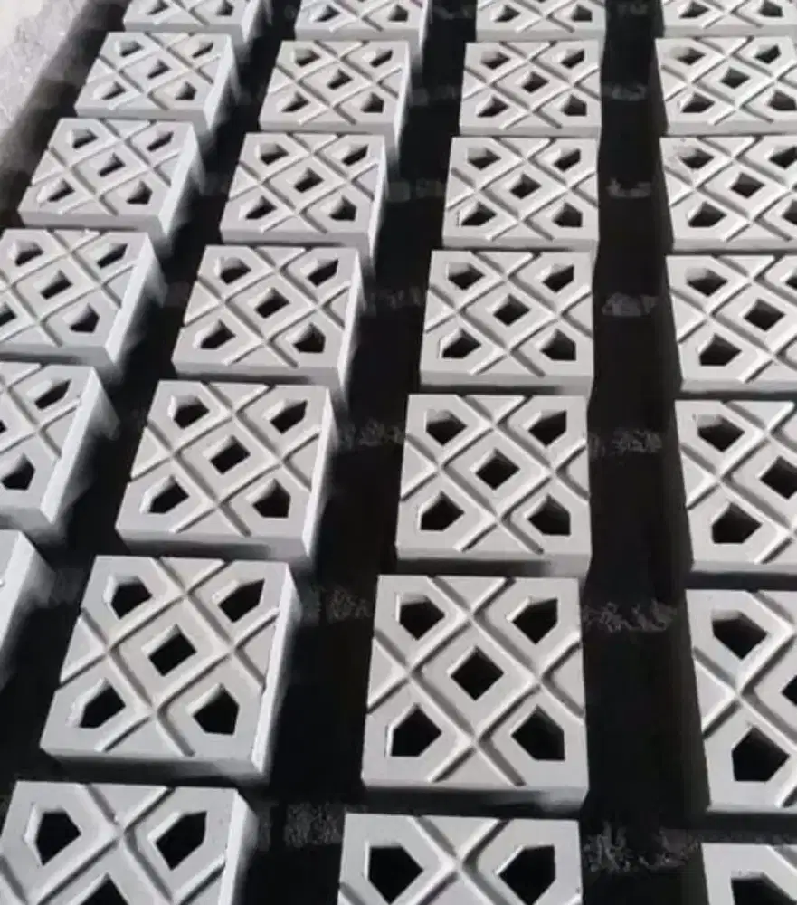 Roster Beton minimalis