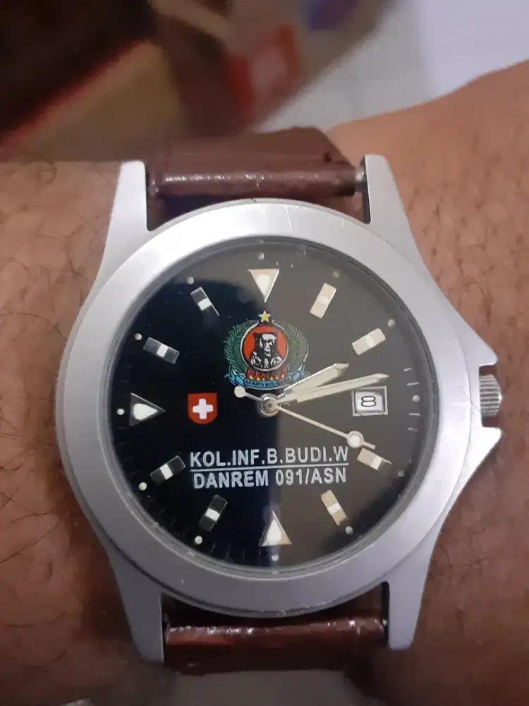 Swiss army dh+ hc-2838/2 ex danrem 091ASN kol inf bambang budi waluyo