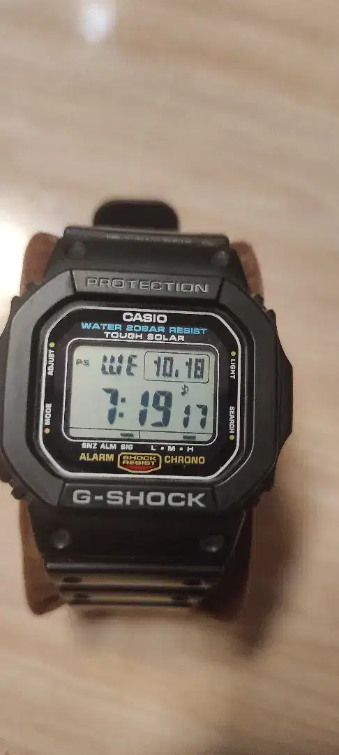 G-SHOCK DW-5600E-1VDF