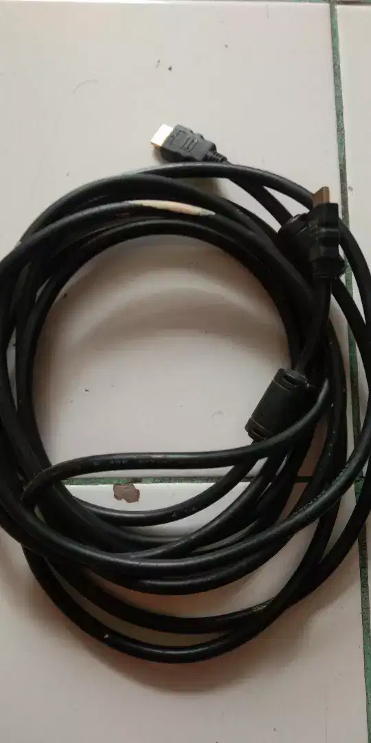 Kabel HDMI cukup panjang