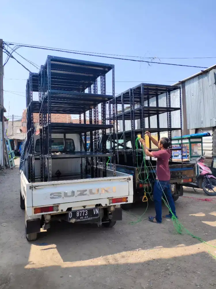 rak besi kondisi baru hitam kuat mantap