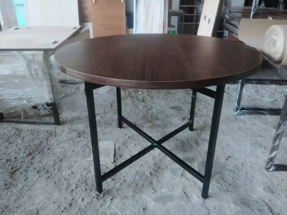 Meja lipat bundar  pameran catering