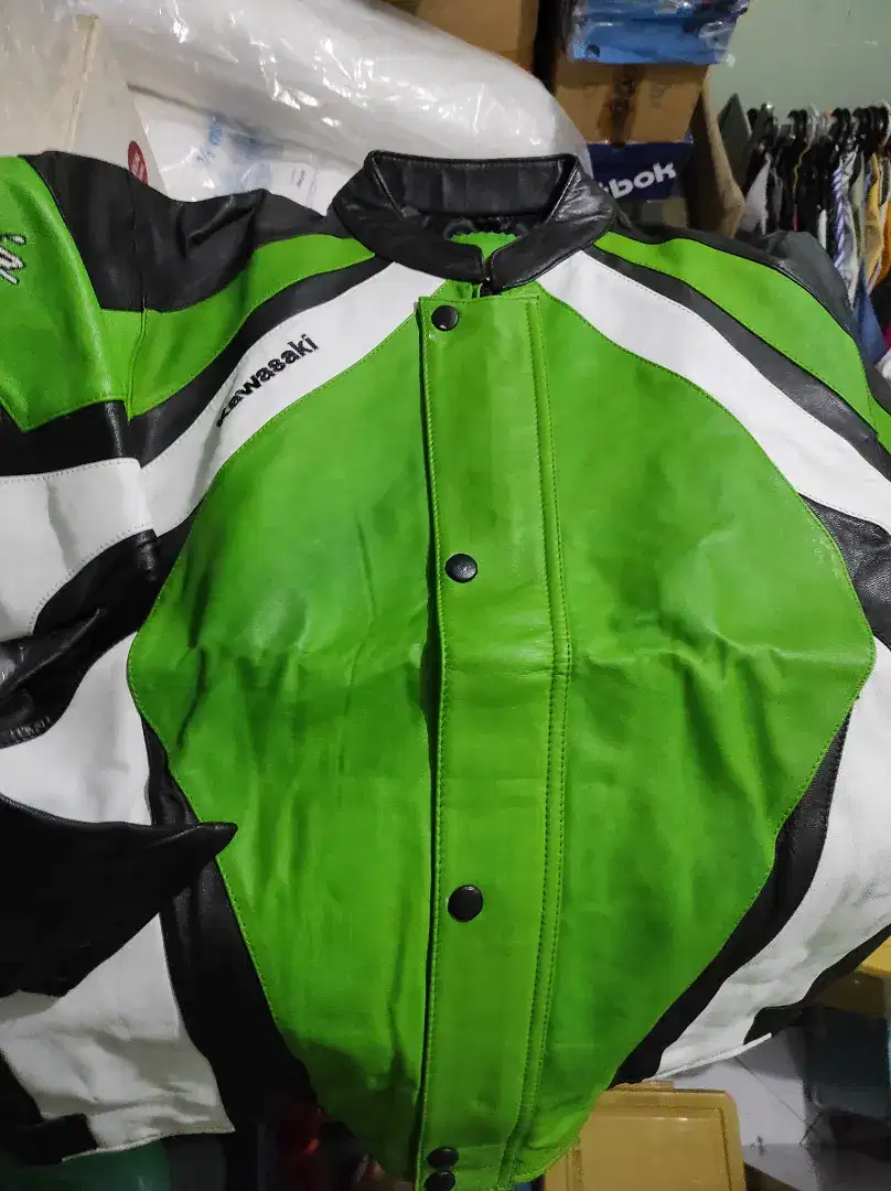 Dijual jacket kulit kawasaki ninja 250 original