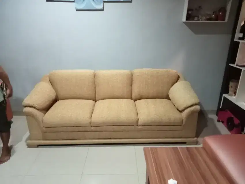 Service ganti kain kulit sofa panggilan Jabodetabek