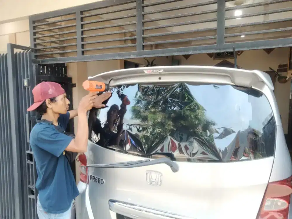 panggilan pasang kaca film untuk mobil