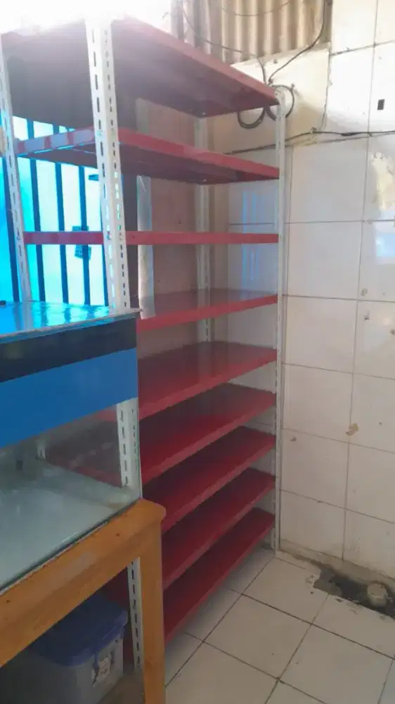 Rak besi siku lubang UD ANDINY JAYA produk menyediakan warna