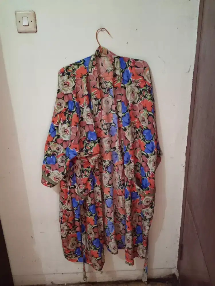 Jas kamar/kimono motif bunga warna warni