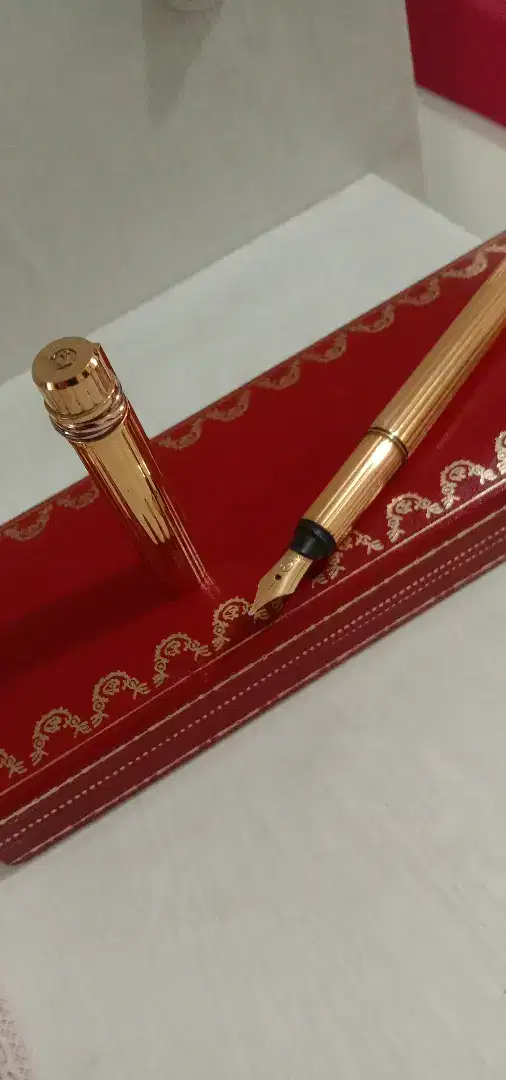 Pulpen Cartier gold lawas 30th .