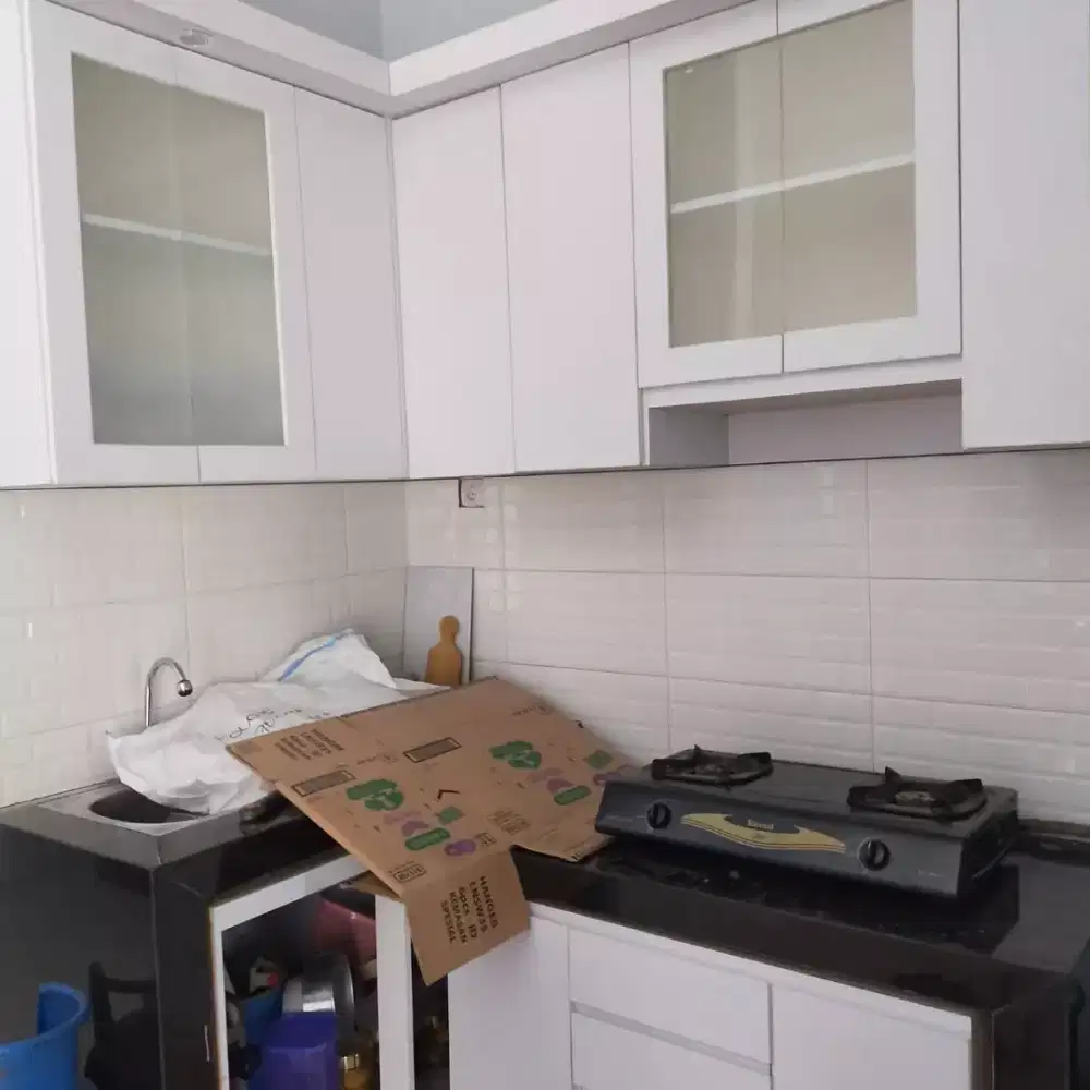 Kitchen set lemari pakaian minimalis