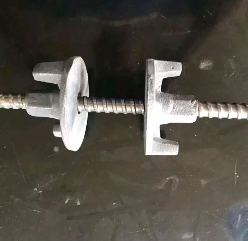 As tierod bekisting m16x1m dan wingnut94 perset baru hemat..!