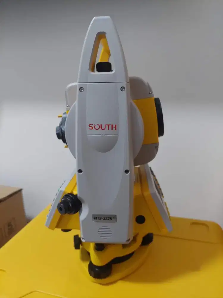 Total Station South NTS-332R10