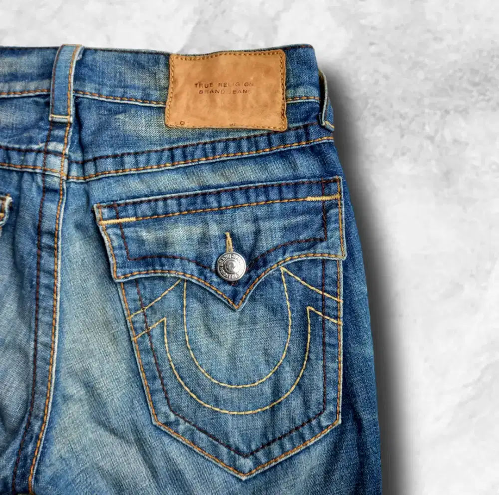 TRUE RELIGION Sz 32 Classic Style
		
100% ORIGINAL