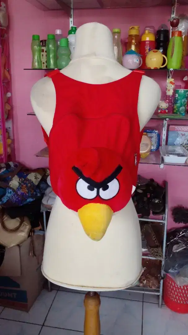 Tas angrybird merah