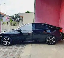 Honda Civic 2016 Bensin