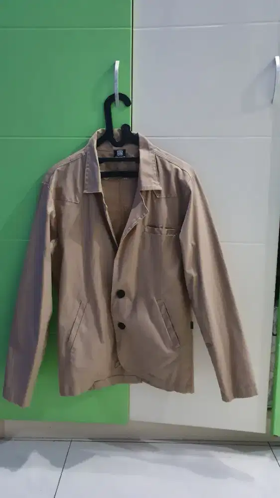 Dijual Jas cowok buat badan S M .impor. bagus dan cakep.