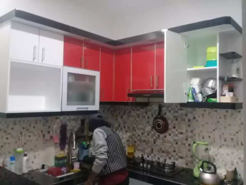 Kicthen set minimalis HPL harg itugn permetr 1.5mint lasung hubungin